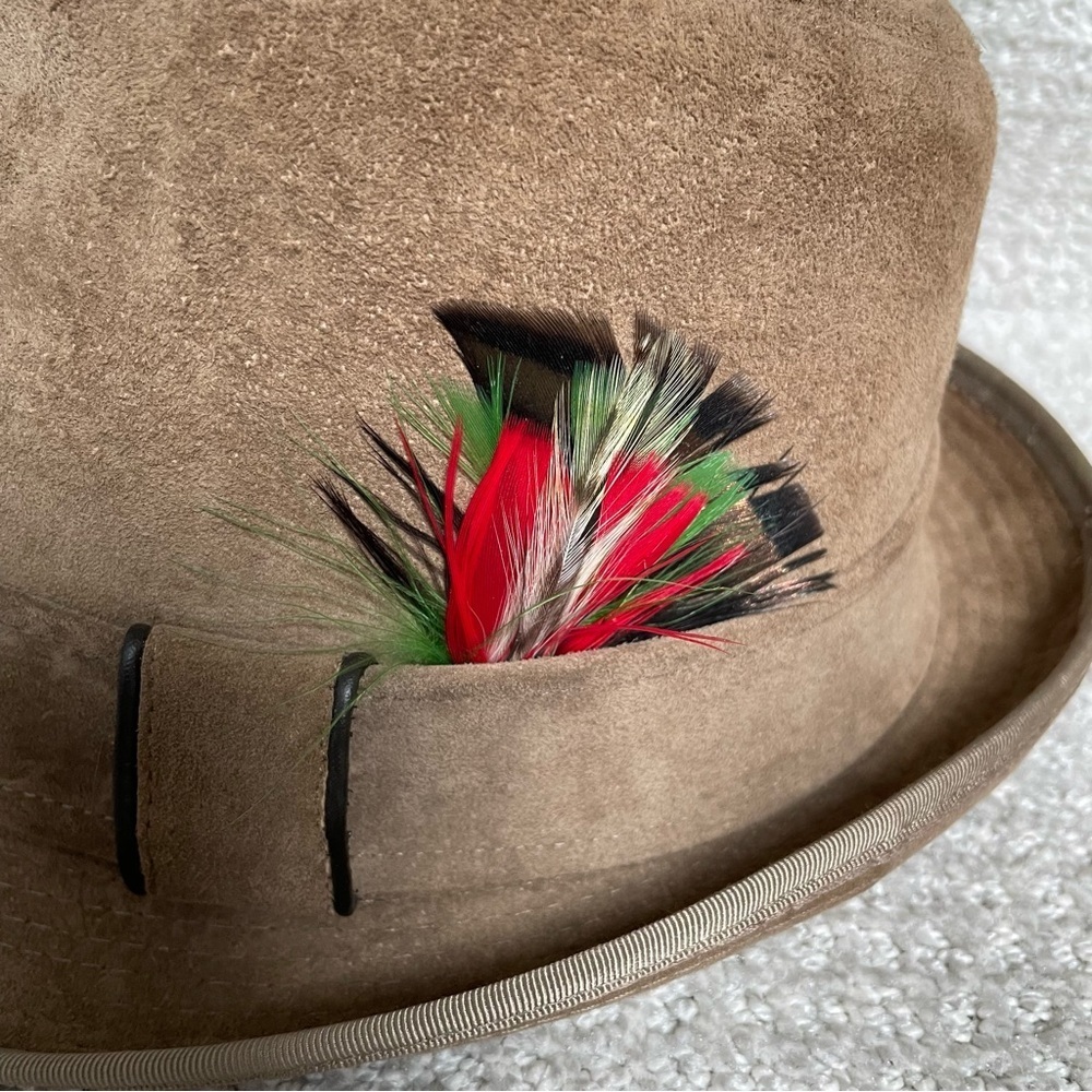 Hush Puppies Vintage Brown Pigskin Feather Dog Logo Men’s Fedora Hat 60’s 70’s View 3